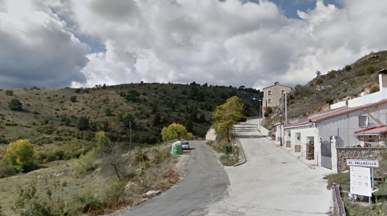 La gruta está en el término municipal de El Vallecillo (en la imagen)