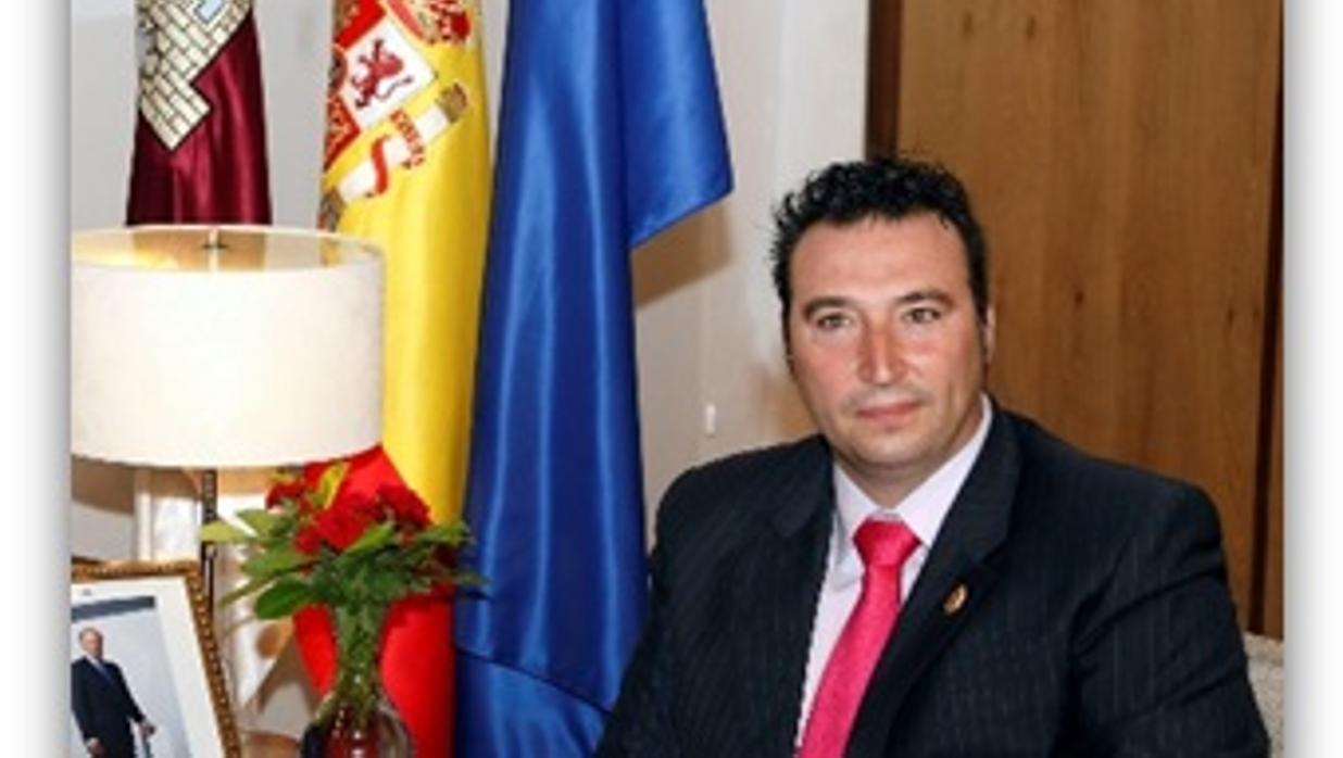 Alberto Virseda, alcalde de Polán , en lla imagen que aparece en la web del ayuntamiento