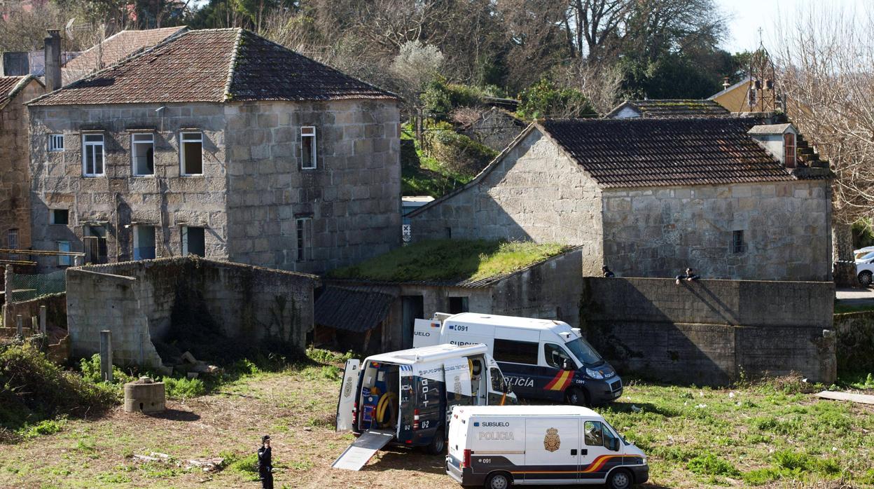 Trabajos de rastreo en la finca de la expareja de Iglesias el pasado mes de febrero