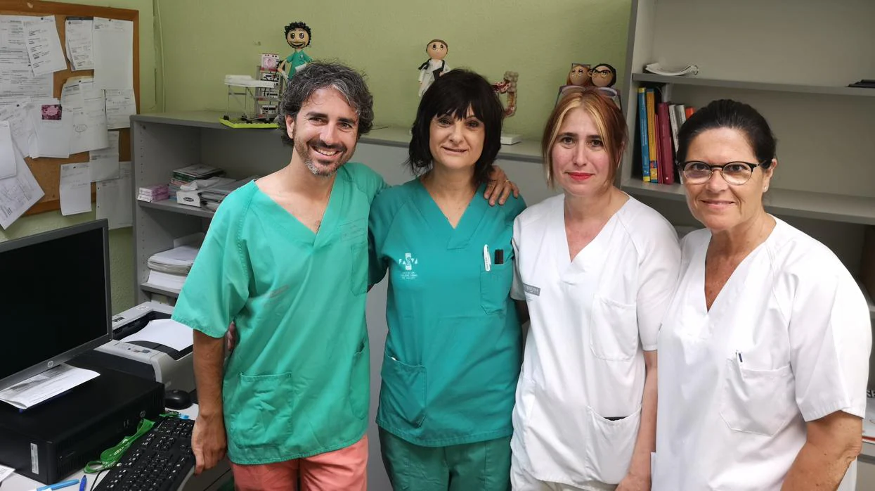 Miembros del equipo médico que ha realizado la intervención en Sagunt