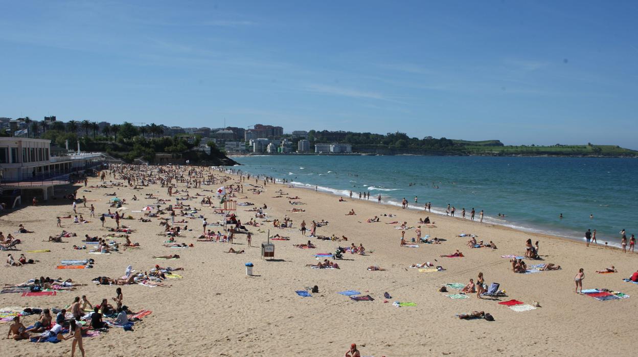 La playa de El Sardinero de Santander, en una imagen de archivo