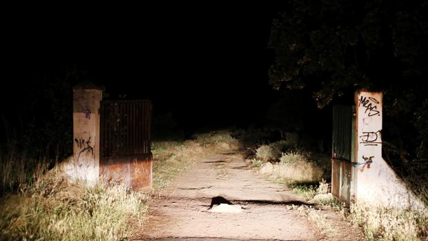Hallan un cadáver en las inmediaciones de una urbanización en Salamanca