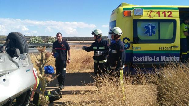 Tres personas heridas por un accidente tráfico en Chinchilla