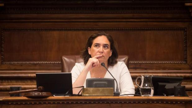 Ada Colau volvería a ganar las municipales de Barcelona