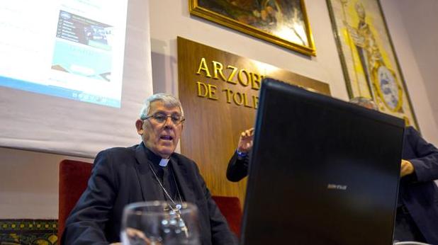 El arzobispo cuestiona la ley regional por su excesiva ideología de género