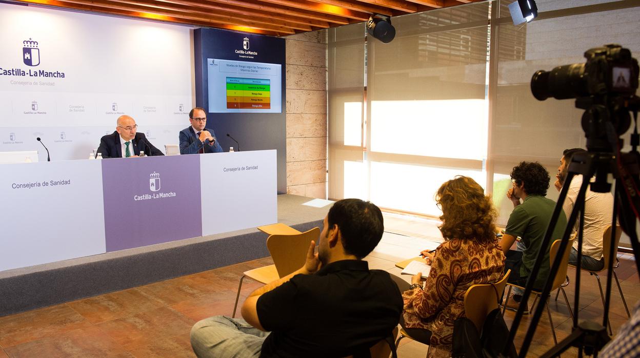 Manuel Tordera y José Antonio Ballester en rueda de prensa sobre prevenciones para altas temperaturas