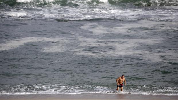 Muere ahogado un hombre de 41 años en la playa de Barrañán (Arteixo)