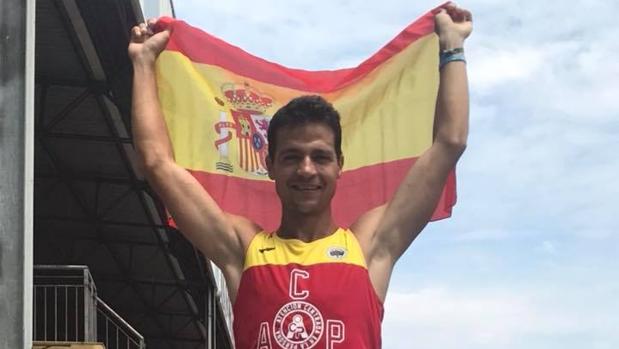 Christian López logra un bronce en el Mundial de Retrorunning