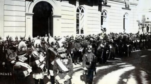 Cinco históricas juras de bandera en Canarias