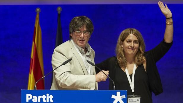 Puigdemont amenaza al PDECat con un «o Marta Pascal o yo»