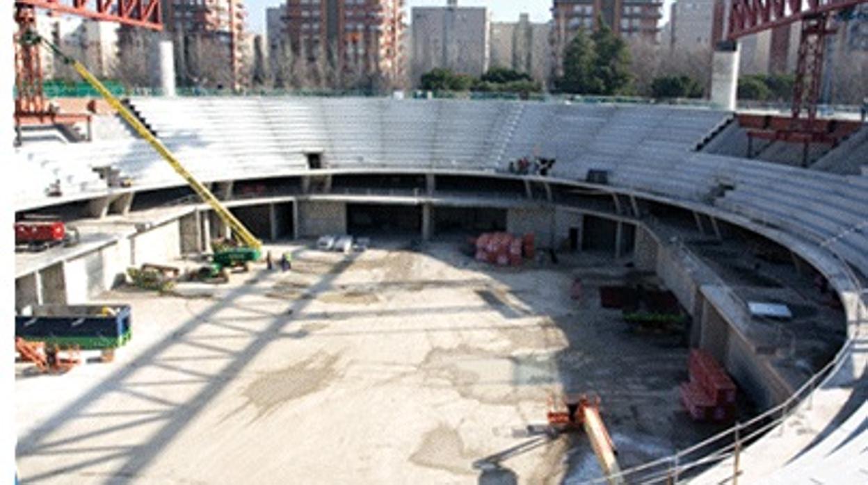 Abren diligencias por un desfase de 3,8 millones en las obras de un pabellón de Móstoles