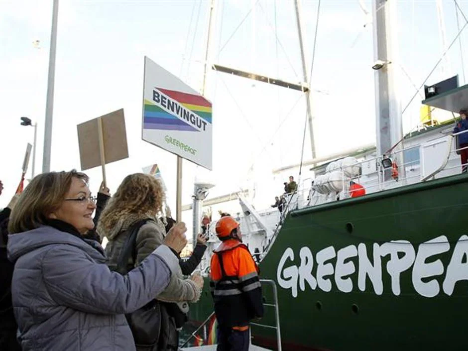 El Esperanza, el mayor buque de la organización ecologista Greenpace