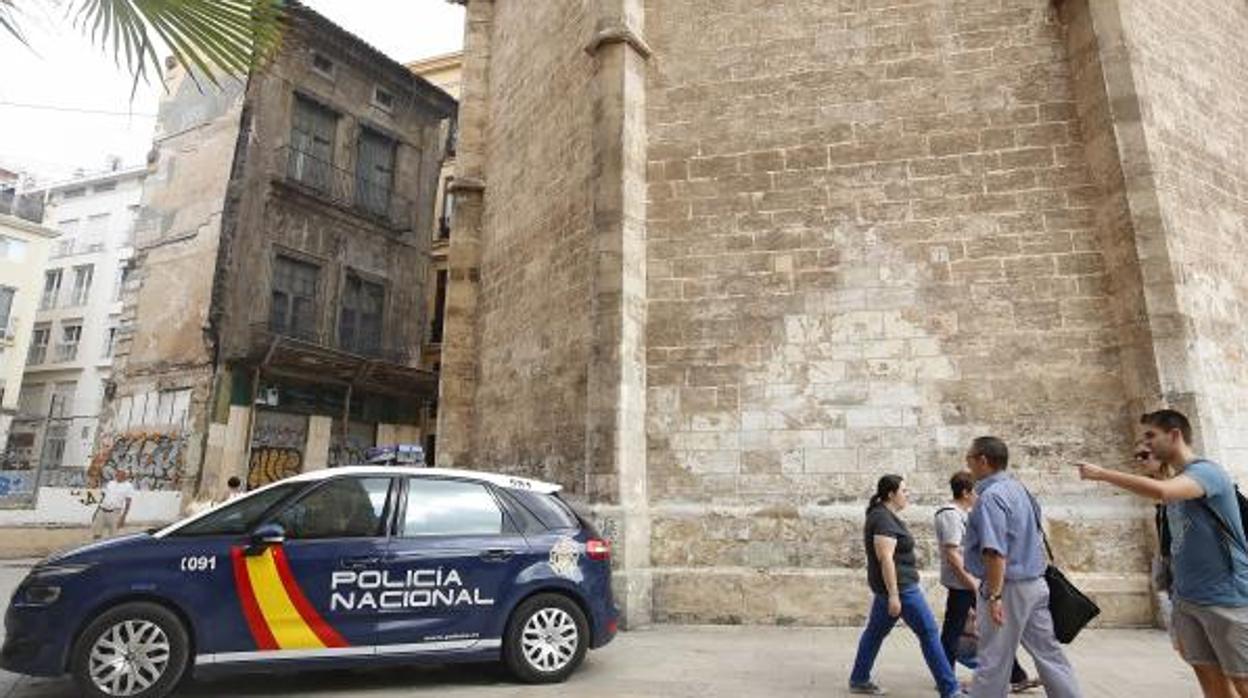 Tras la investigación, la Policía llegó a la completa identificación de la presunta autora de los hechos