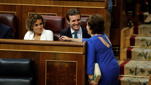 Casado coloca a Cospedal y a otros tres exministros como presidentes de Comisión