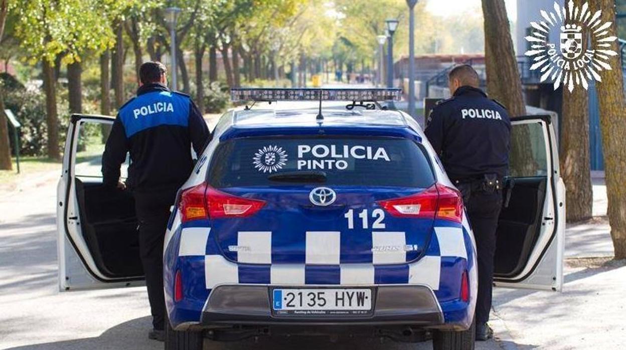 El hombre insultó, agredió y mordió a los policías