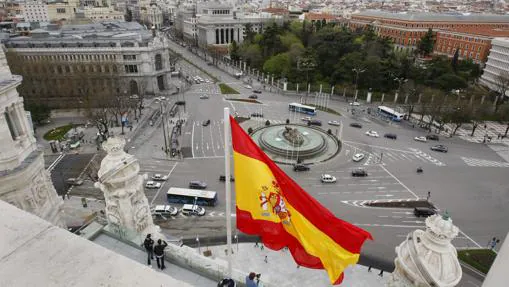 Vistas de la calle de Alcalá desde la terraza de Cibeles