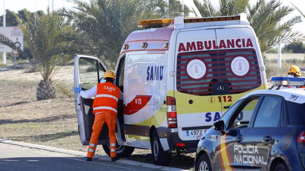 Un motorista muere tras salirse de la vía en Pego