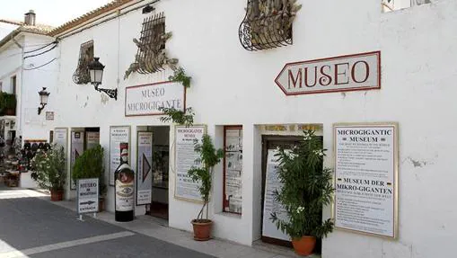 Imagen de una de las calles del municipio toamada de la web oficial de Guadalest