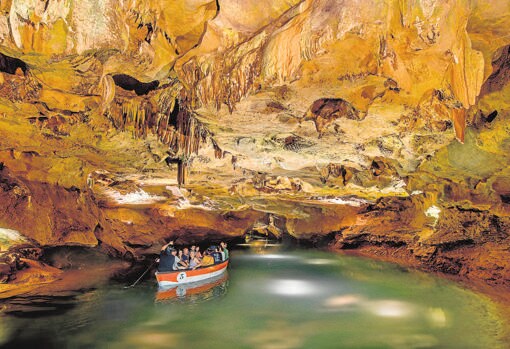 Imagen de las cuevas de San José