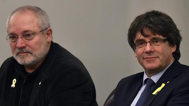 Un exconsejero fugado con Carles Puigdemont, contratado por la Generalitat por 85.000 euros anuales