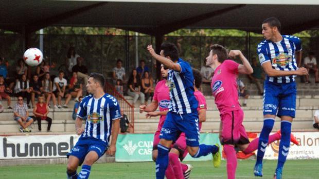 El Talavera juega contra el Don Benito, nuevo equipo de Segunda B