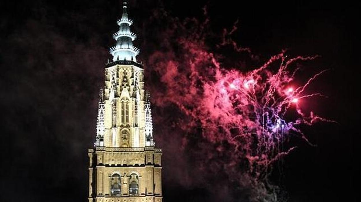 Toledo despiede este domingo su Feria y Fiestas con los tradicioneles fuegos artificiales