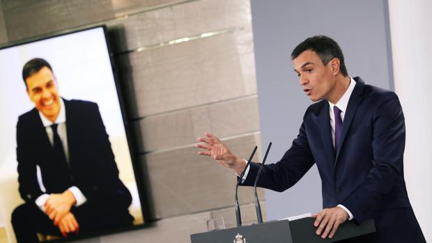 Sánchez supera a Rajoy y Zapatero en el número de «decretazos» aprobados en sus primeros meses