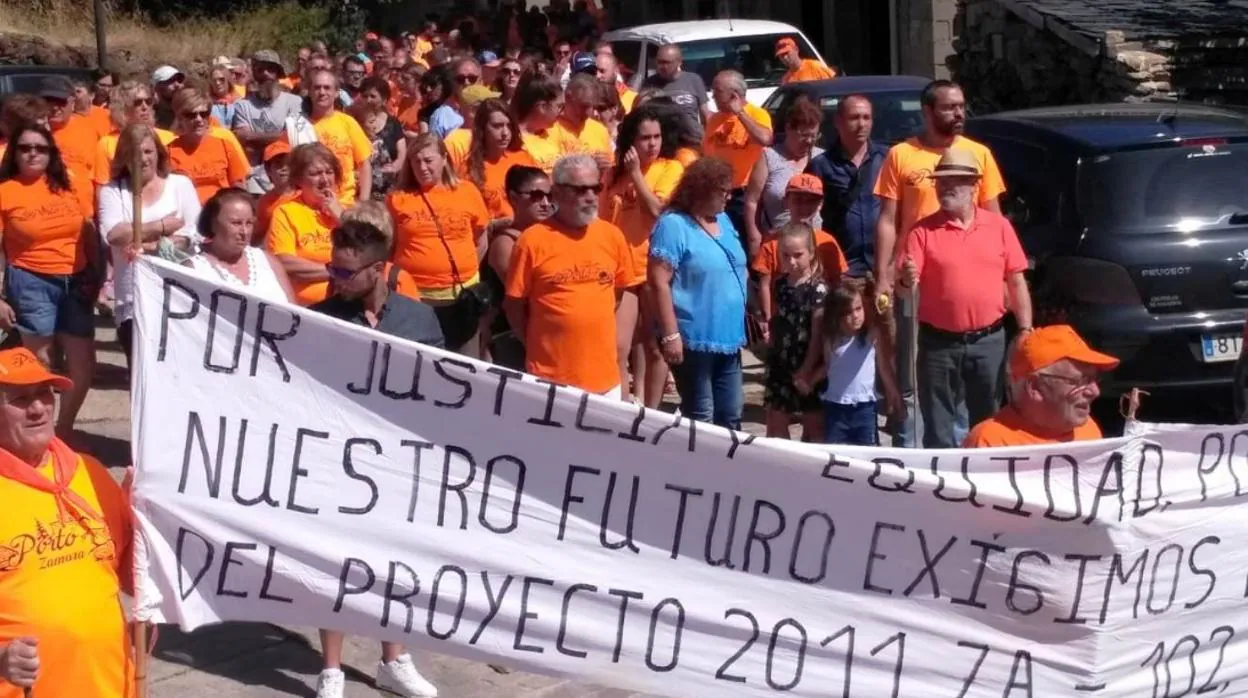 Porto, el pueblo zamorano que votó en 'referéndum' anexionarse a Galicia