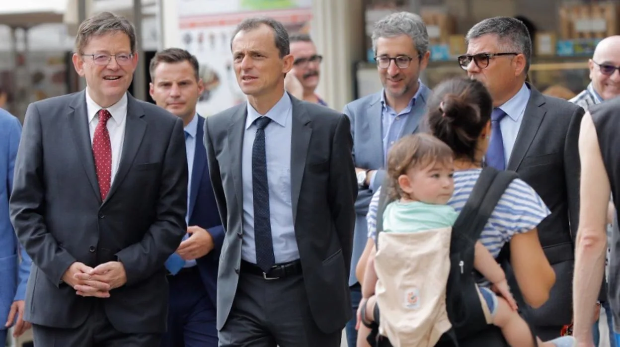 Imagen de Ximo Puig y el ministro Pedro Duque tomada este lunes en Valencia