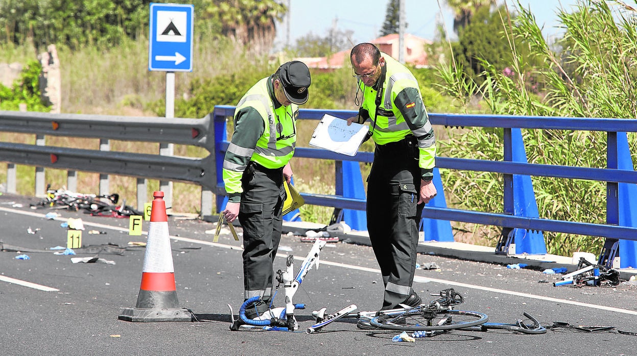 Imagen de archivo de un accidente mortal ciclista en carreteras valencianas