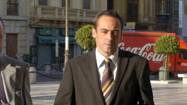 El exjuez Urquía niega ante el juez haber sido extorsionado por el marido de Ana Rosa