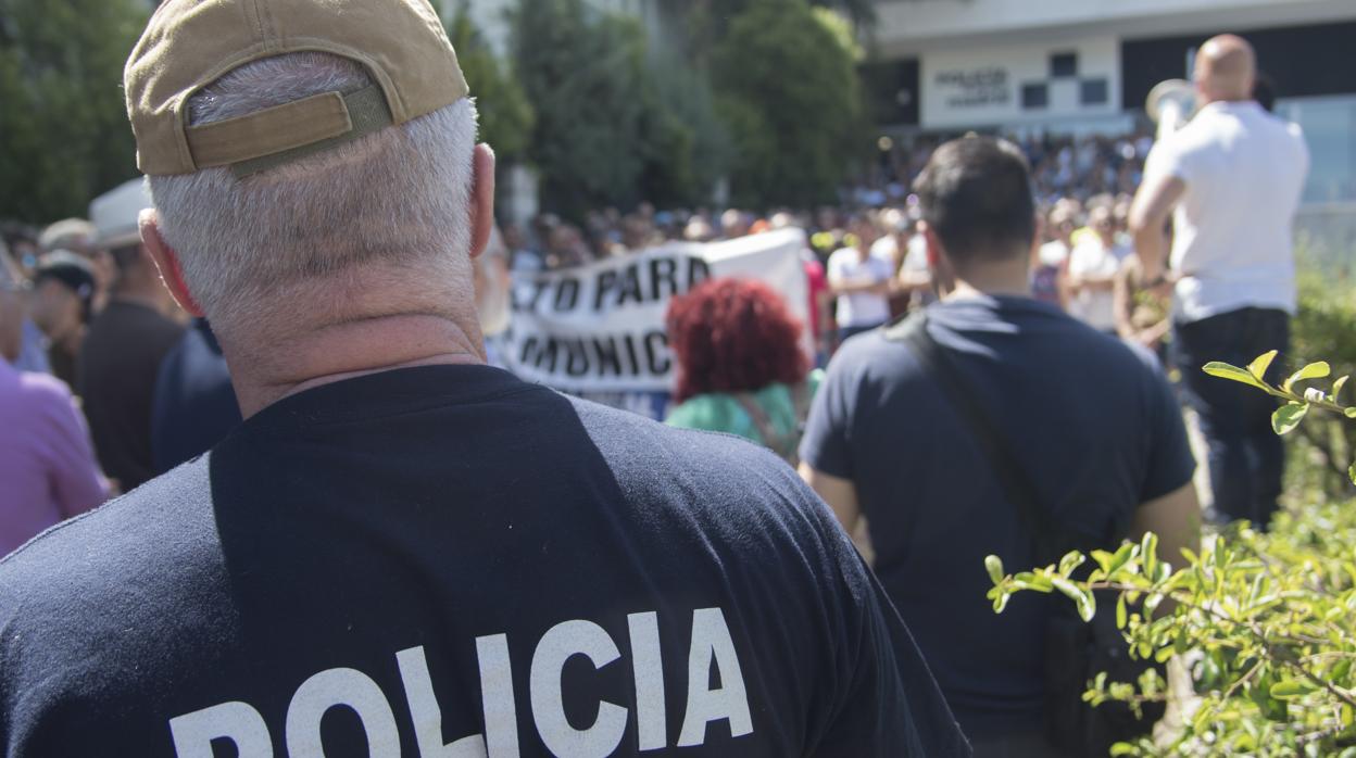 Los sindicatos mayoritarios tachan de «broma» la oferta del convenio colectivo de Barbero