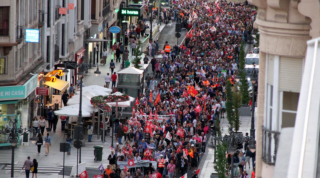 Manifestación por las calles de León