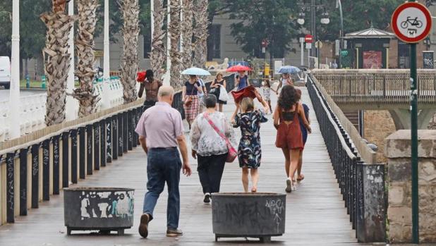 El tiempo en Valencia: la gota fría puede descargar hasta 150 litros en tres días