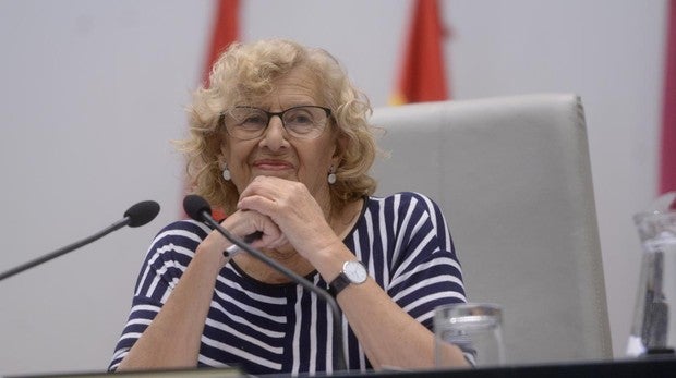 Carmena: «He cambiado de opinión. Me presento a la alcaldía»