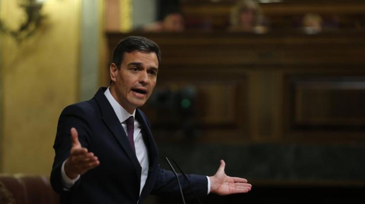 El presidente del Gobierno, Pedro Sánchez, en el pleno extraordinario del Congreso el pasado mes de julio