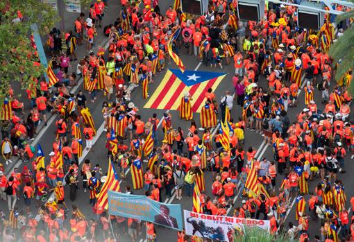 Manifestantes en la Diagonal de Barcelona