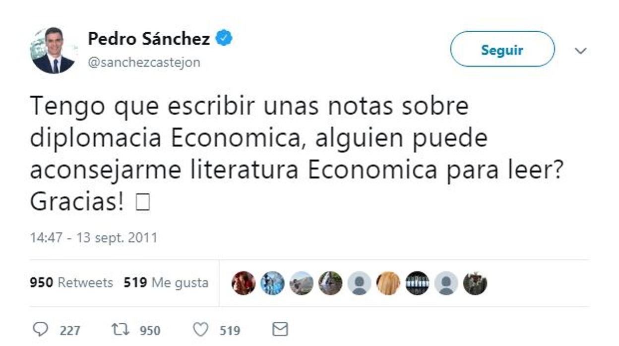 Sánchez pedía ayuda por Twitter para su tesis 14 meses antes del sobresaliente cum laude