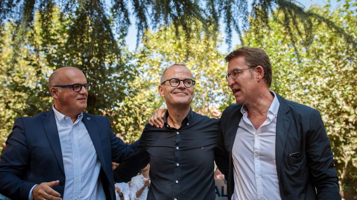 Manuel Baltar, Jesús Vázquez y Alberto Núñez Feijóo, ayer en Orense