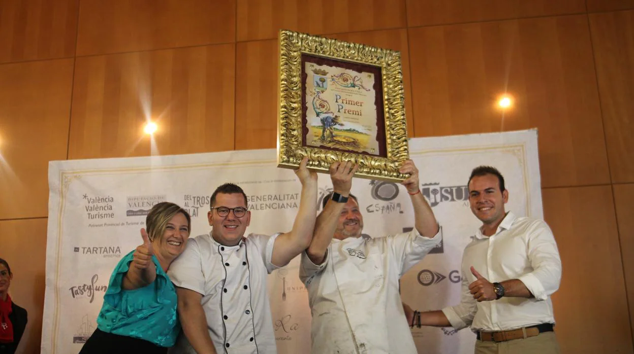 Los ganadores del concurso de paella valenciana