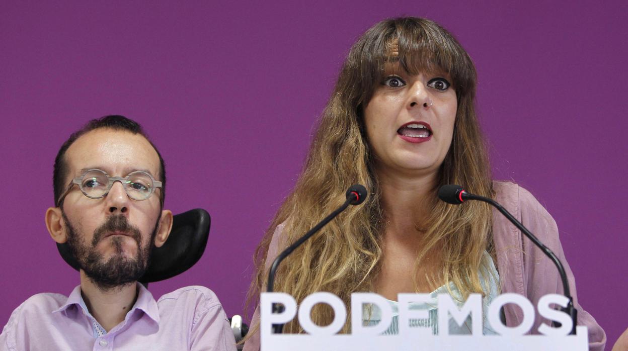 Los portavoces de Podemos Pablo Echenique y Noelia Vera comparecen en rueda de prensa, hoy, tras el Consejo de Coordinación de Podemos