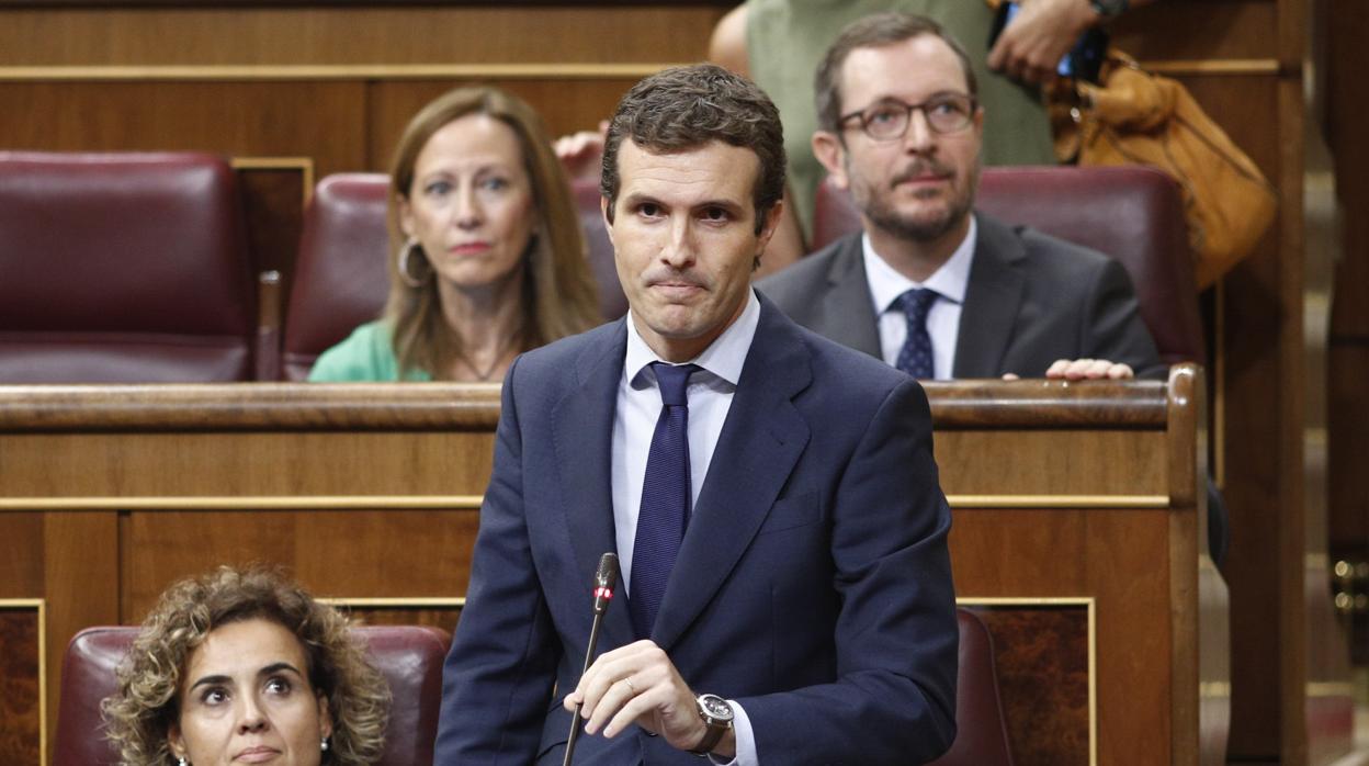 El presidente del PP, Pablo Casado, durante la sesión de control al Gobierno en el Congreso, la semana pasada