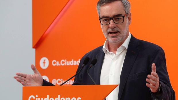 PP y Cs cargan contra el CIS: «Ya no es de los españoles, es el aparato de campaña del PSOE»