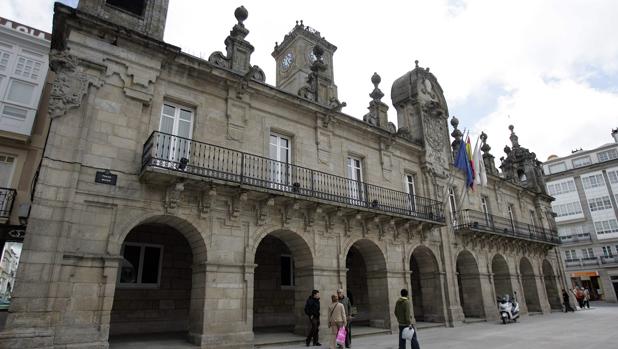 El Concello de Lugo aprueba crear una comercializadora municipal de energía