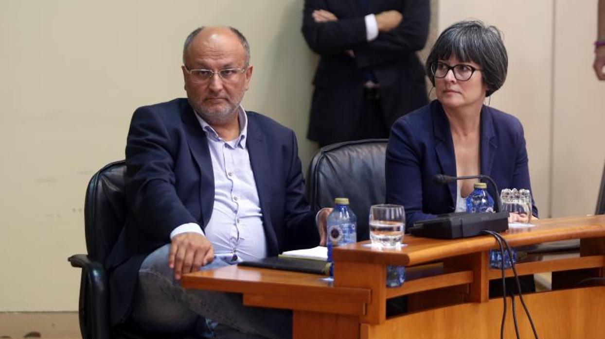 Los diputados socialistas, Abel Losada y Patricia Vilán durante la constitución de las comisiones