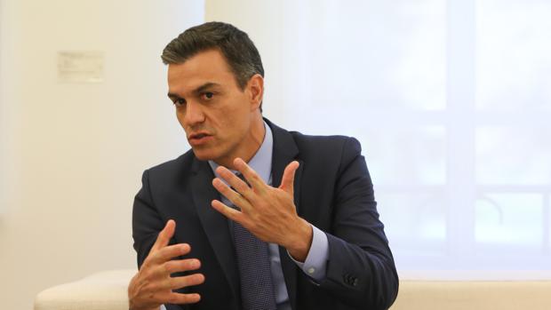 El Senado planea que Sánchez comparezca para explicar los plagios en su tesis el 23 de octubre