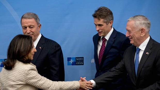 Robles asegura que España está «preparada» para responder a ciberataques y apela a la prudencia