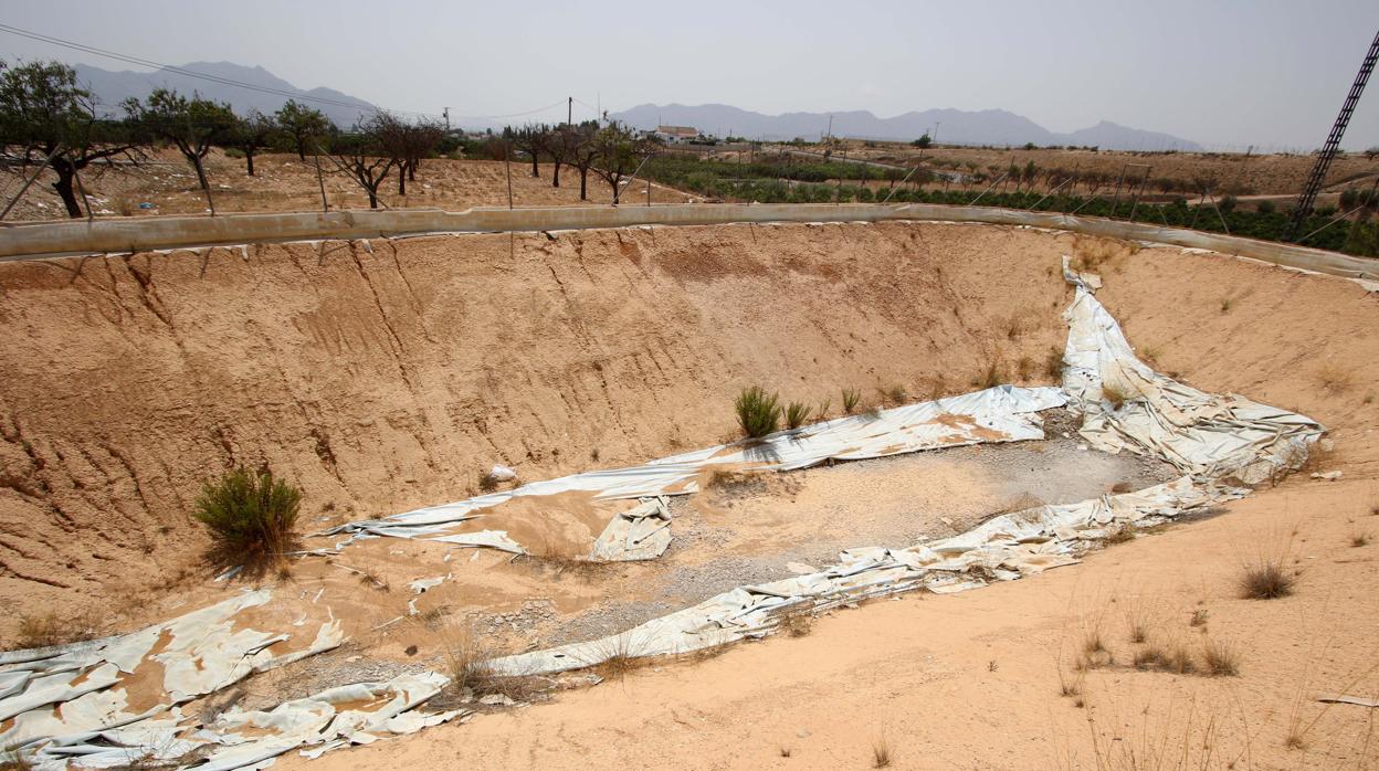 Embalse de La Murada, zona receptora del agua del trasvase Tajo-Segura