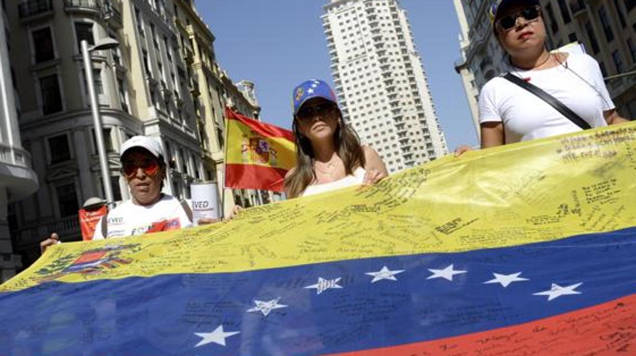 Manifestación en Madrid contra el régimen de Nicolás Maduro en 2016