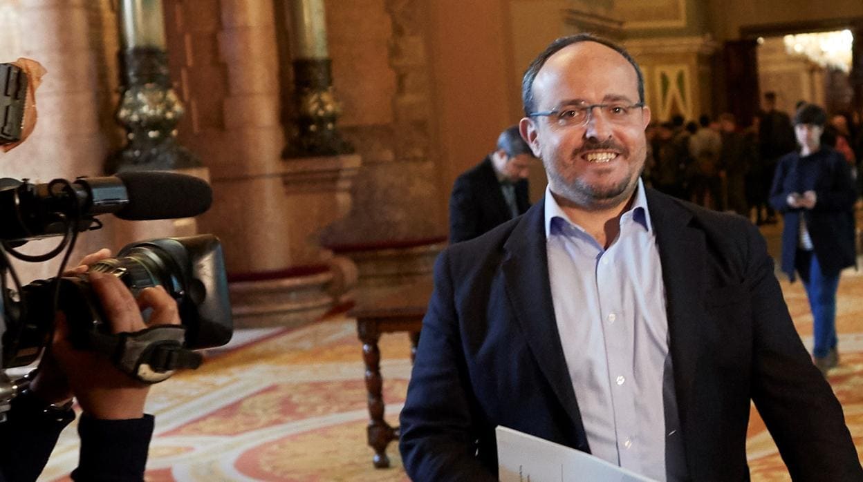 El diputado Alejandro Fernández en el Parlamento de Cataluña